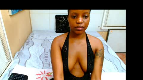 juicyjewelxxx online show from May 16, 6:32 am