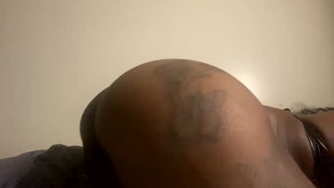 juicyy_mochaa online show from November 14, 6:56 am