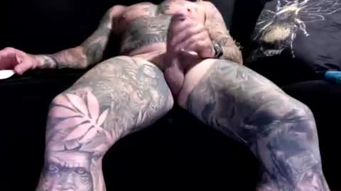 jules23tats online show from October 6, 7:50 am