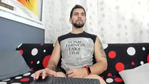 juleslake2 online show from October 30, 3:08 am