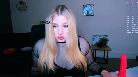 juli kisss online show from January 4, 10:34 pm