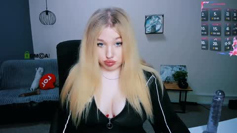 juli kisss online show from January 18, 9:24 pm