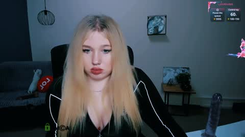 juli kisss online show from January 19, 12:28 am