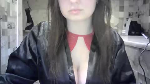 julia69009 online show from December 16, 8:16 pm