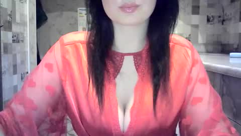 julia69009 online show from June 9, 8:20 pm