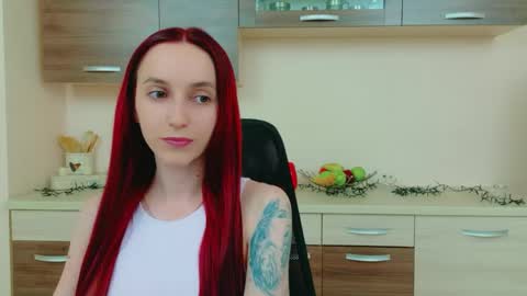 Snapshot of julia__jae chatting on May 6, 6:52 am JuliaJae online show from May 6, 6:52 am