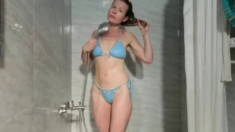 julia_giulia online show from October 20, 10:16 am