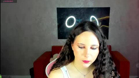 Julia Shyy online show from May 4, 1:01 am