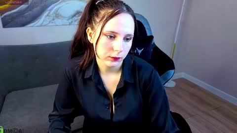 Julia Shyy online show from May 14, 1:34 am