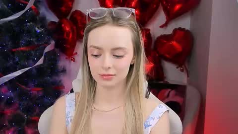 Snapshot of juliabrewwer chatting on March 17, 3:15 pm Julia online show from March 17, 3:15 pm