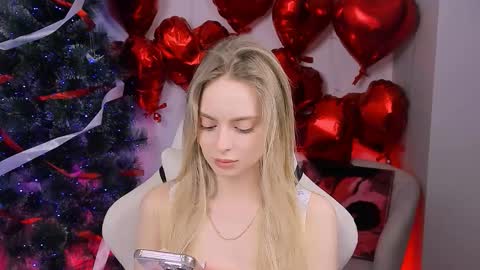 Snapshot of juliabrewwer chatting on March 23, 2:21 pm Julia online show from March 23, 2:21 pm
