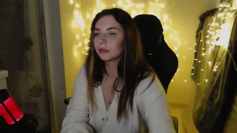 Snapshot of juliagraceof chatting on March 20, 9:52 pm juliagraceof online show from March 20, 9:52 pm