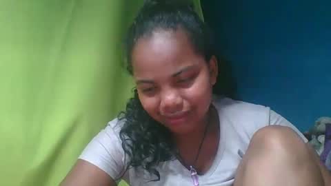 juliah02 online show from January 23, 2:17 pm