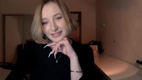 Snapshot of juliahupman chatting on February 28, 4:19 pm Kate online show from February 28, 4:19 pm