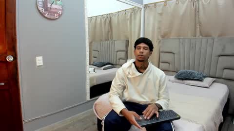 julian billy online show from January 17, 11:27 am