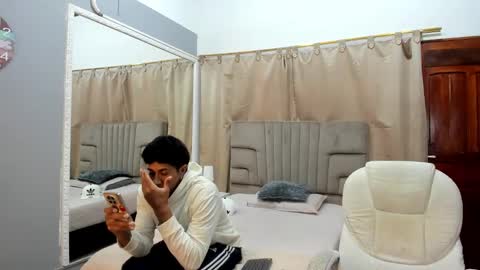 julian billy online show from January 17, 2:28 pm