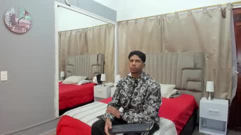 julian billy online show from January 29, 11:30 am