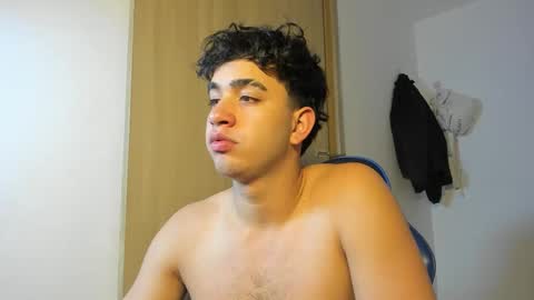 julian billy online show from November 5, 7:52 am