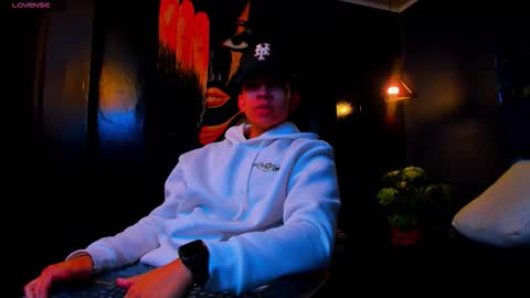 JULIAN  online show from February 2, 11:20 am