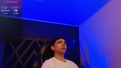 JULIAN  online show from March 17, 11:13 am