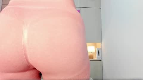 julianablaze online show from February 15, 4:09 am