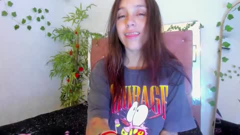 Snapshot of julianacarter chatting on March 23, 7:18 pm JulianaCarter online show from March 23, 7:18 pm