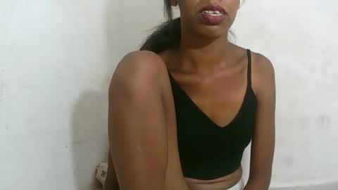 Nathie online show from February 9, 8:24 pm