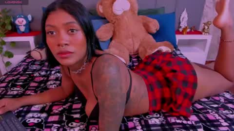 juli online show from January 24, 1:13 am