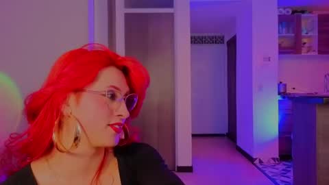 Juliana online show from May 23, 6:23 pm