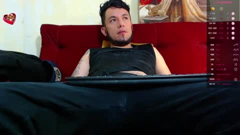 Call me  Juliano independent model online show from March 11, 3:05 am