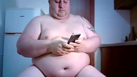 Snapshot of julianoparno chatting on May 3, 1:00 am Juliano online show from May 3, 1:00 am