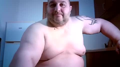 Snapshot of julianoparno chatting on June 1, 1:18 am Juliano online show from June 1, 1:18 am