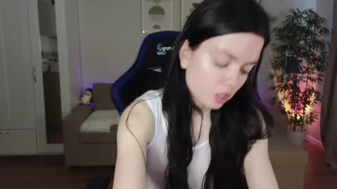 Julia online show from May 27, 7:27 am