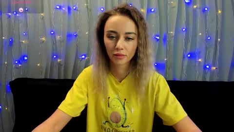 Yulya online show from November 14, 3:16 am