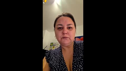 Snapshot of julie_amazing1 chatting on February 20, 7:25 pm Julie online show from February 20, 7:25 pm