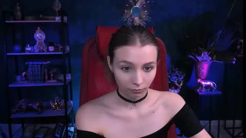 juliedaniel online show from October 11, 4:33 am