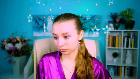 juliedaniel online show from October 17, 4:26 am