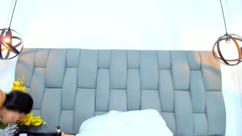 Julieehabubu online show from March 26, 10:37 pm