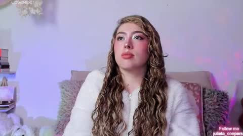 Juli  online show from March 13, 5:03 am