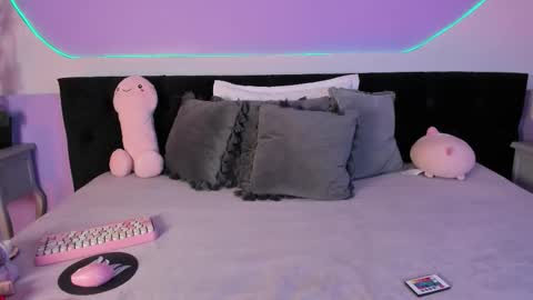 Julieta  online show from December 3, 12:03 pm