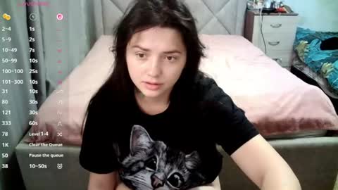 Snapshot of julietkalen chatting on July 6, 2:30 am Julietkitty online show from July 6, 2:30 am