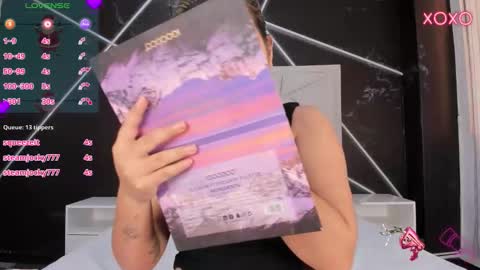 Snapshot of julietsofia chatting on January 16, 8:24 pm Juliet online show from January 16, 8:24 pm