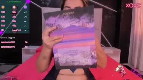 Snapshot of julietsofia chatting on February 10, 8:02 pm Juliet online show from February 10, 8:02 pm