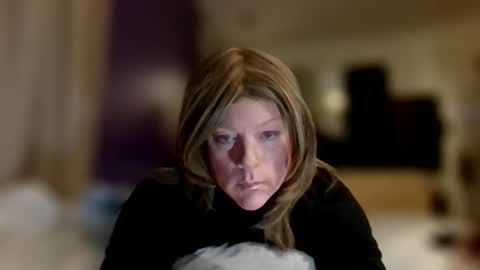 Snapshot of julietsusa chatting on January 13, 4:29 am Julie TS online show from January 13, 4:29 am