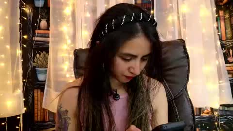 Snapshot of julietta__jackson chatting on June 13, 2:31 am Julietta Jackson online show from June 13, 2:31 am