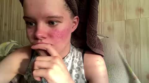 Malin online show from June 14, 3:14 pm