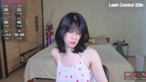 Snapshot of julissweet chatting on April 19, 6:24 am Asmodeus online show from April 19, 6:24 am