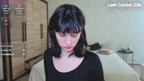 Snapshot of julissweet chatting on May 4, 7:26 am Asmodeus online show from May 4, 7:26 am