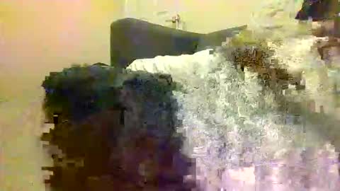 Snapshot of juliusrad chatting on October 27, 5:22 am juliusrad online show from October 27, 5:22 am