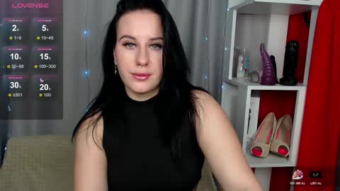 JuliyaMayers online show from November 10, 2:32 am